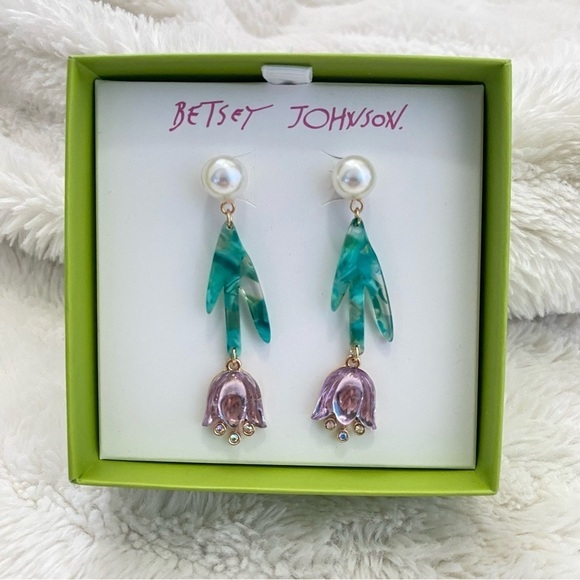Betsey Johnson Tulip Flower Pearl Dangle Earrings NIB - Picture 1 of 8